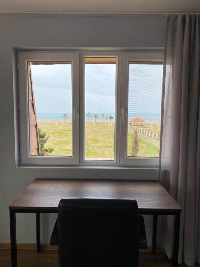 Дом На Пляже Black Sea House Kobuleti Dış mekan fotoğraf